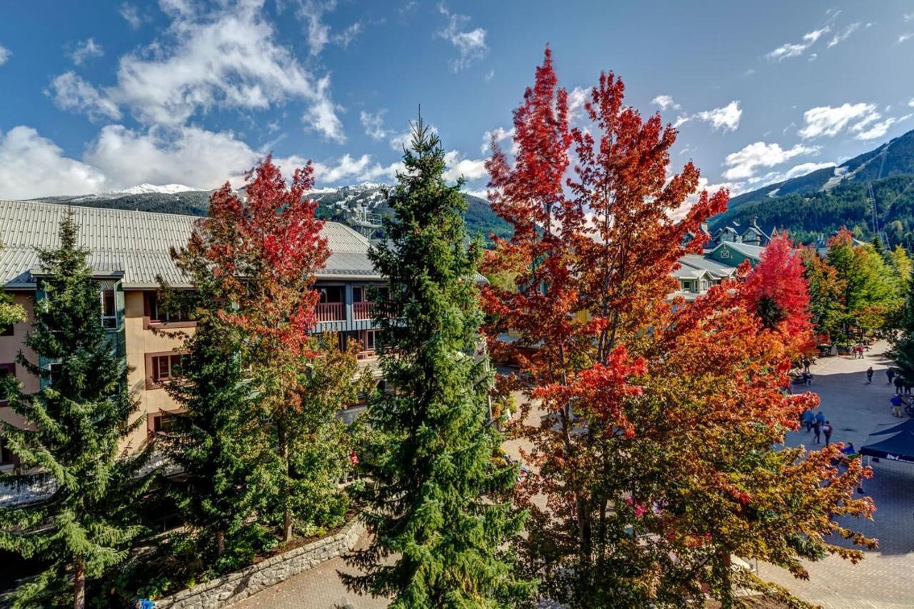 Town Plaza Suites By Golden Dreams Whistler Kültér fotó